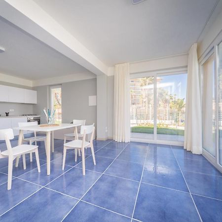 Residence Delfino, Portorosa Furnari Eksteriør bilde
