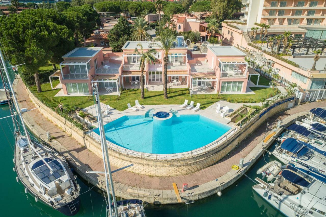 Residence Delfino, Portorosa Furnari Eksteriør bilde