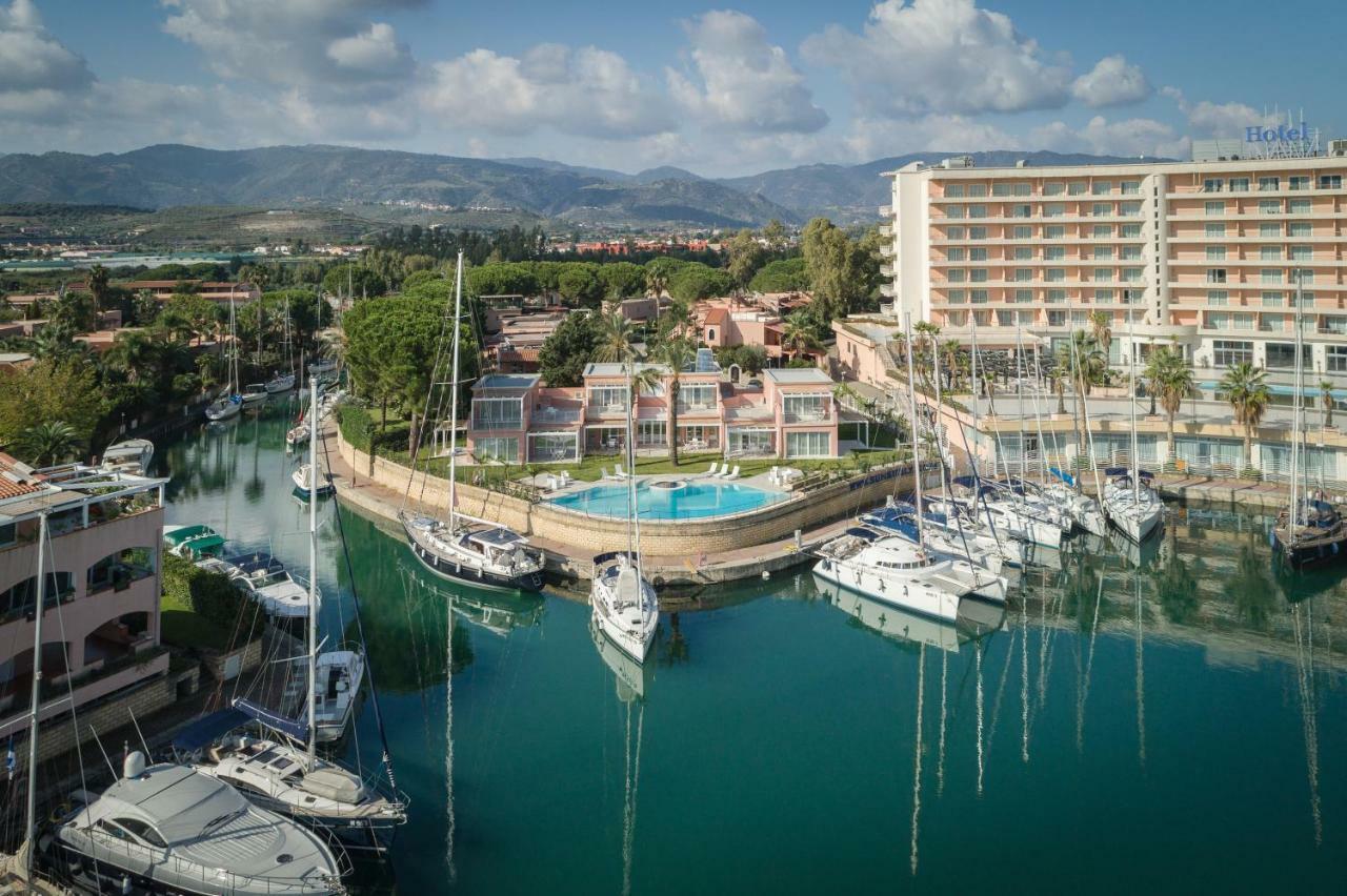 Residence Delfino, Portorosa Furnari Eksteriør bilde