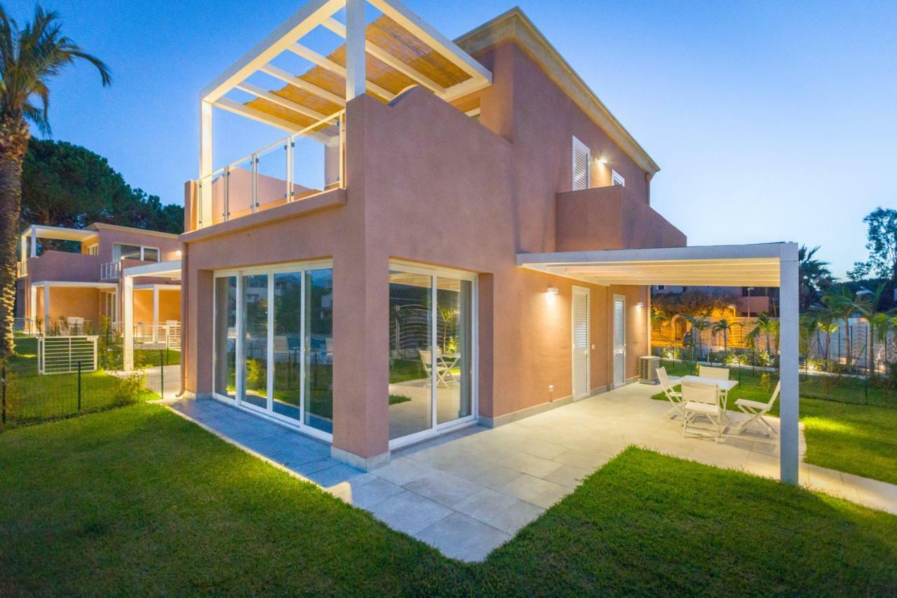 Residence Delfino, Portorosa Furnari Eksteriør bilde