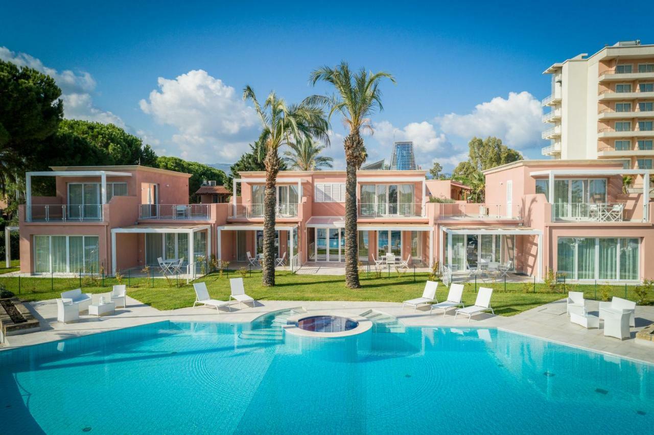 Residence Delfino, Portorosa Furnari Eksteriør bilde