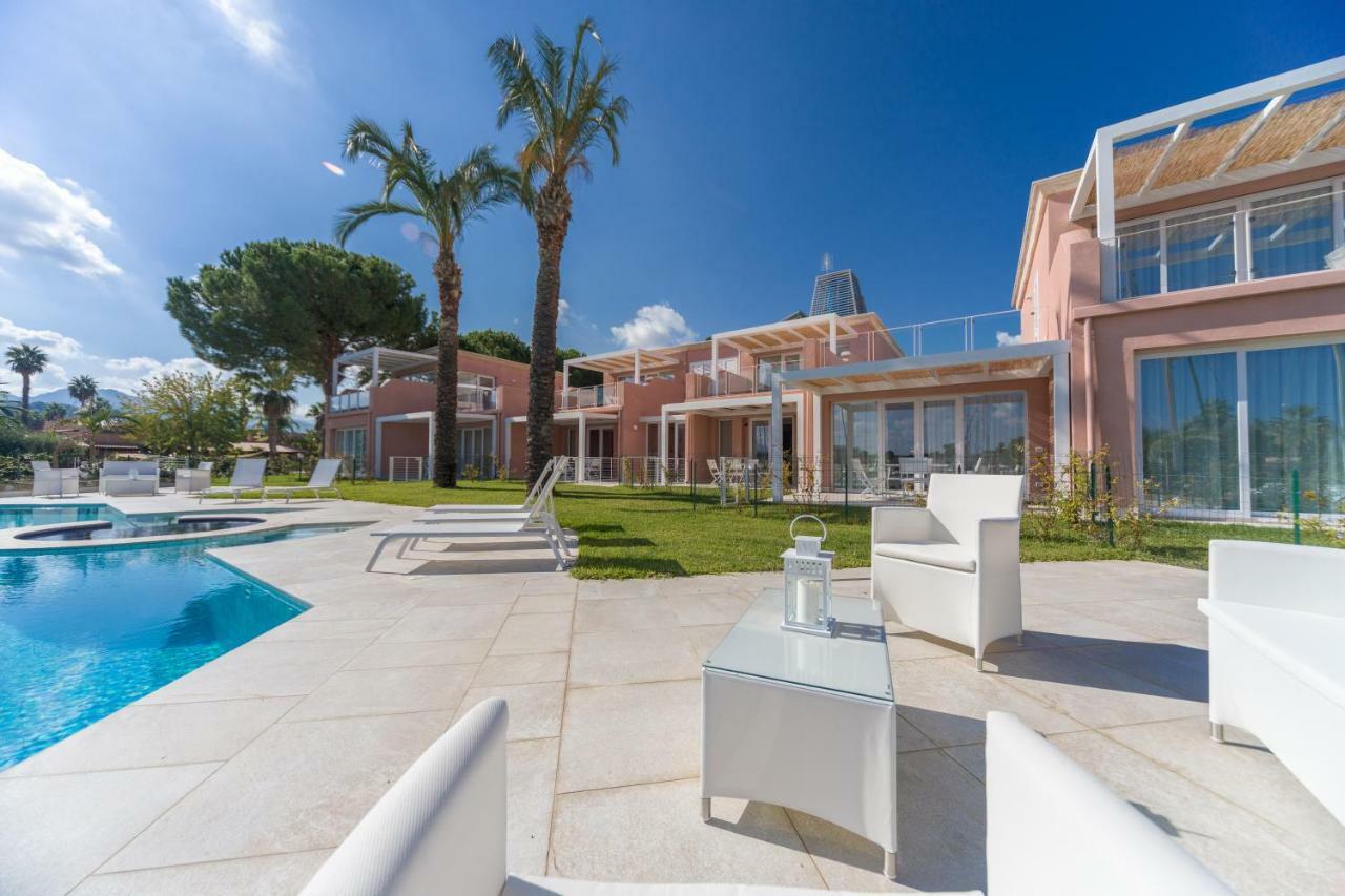 Residence Delfino, Portorosa Furnari Eksteriør bilde