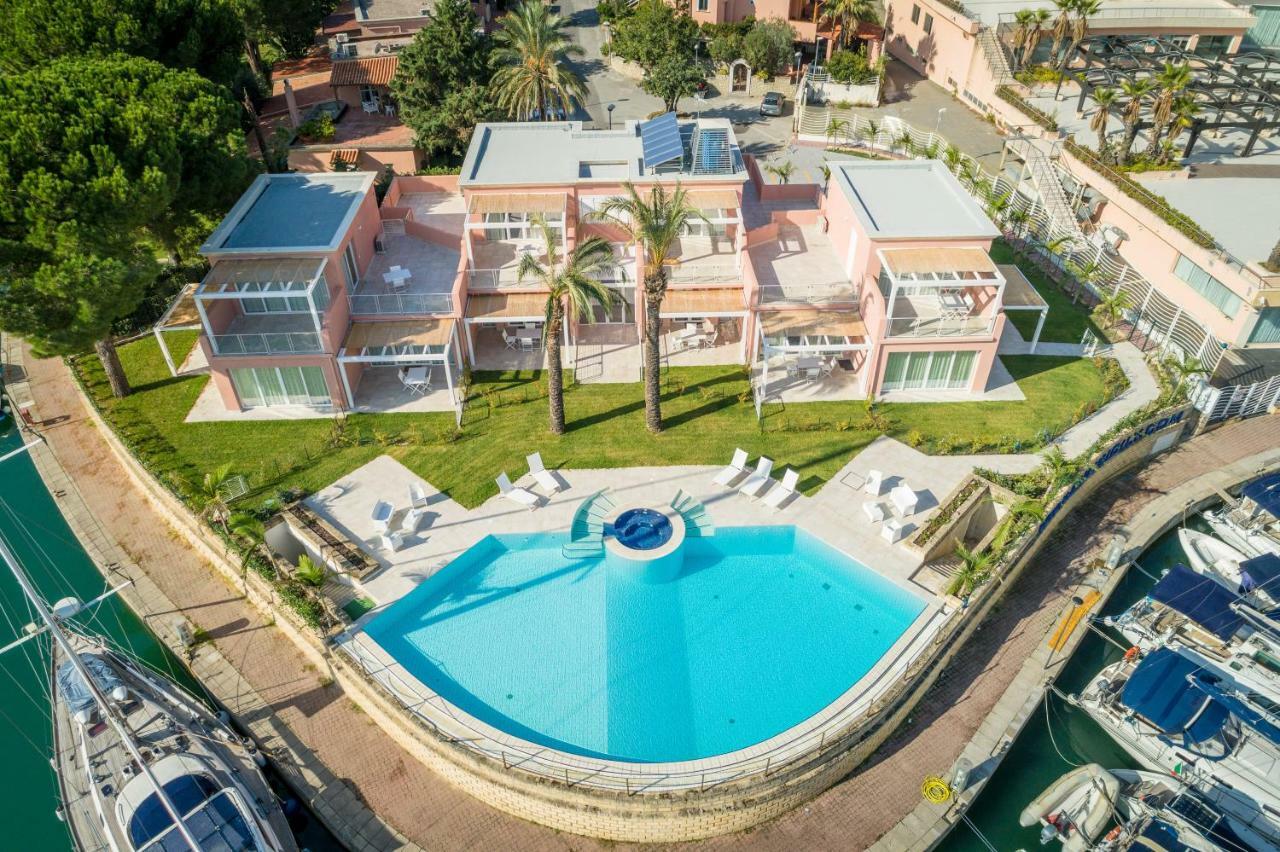 Residence Delfino, Portorosa Furnari Eksteriør bilde