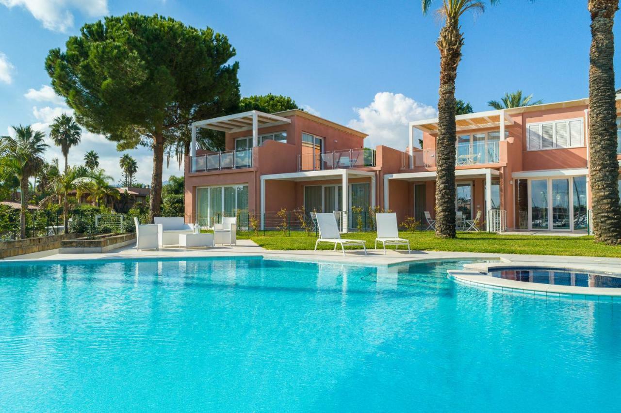 Residence Delfino, Portorosa Furnari Eksteriør bilde