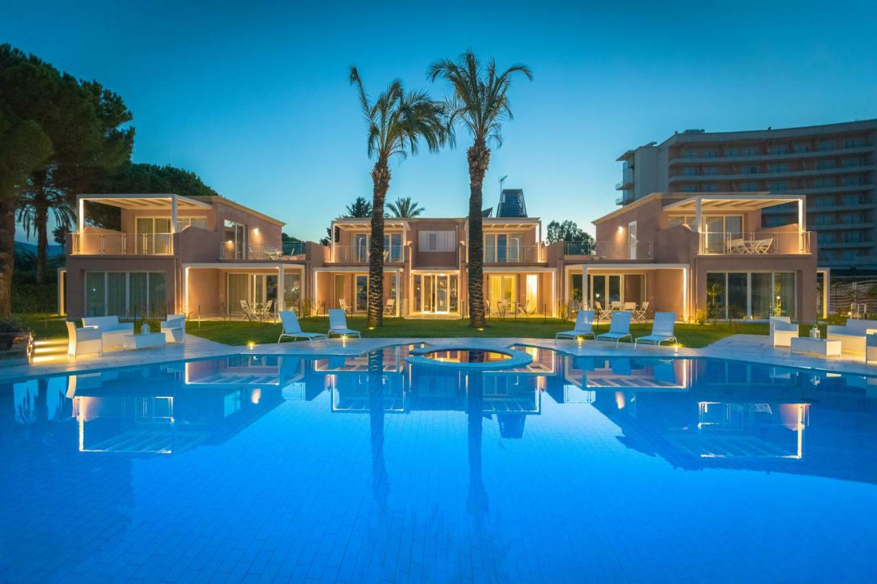 Residence Delfino, Portorosa Furnari Eksteriør bilde