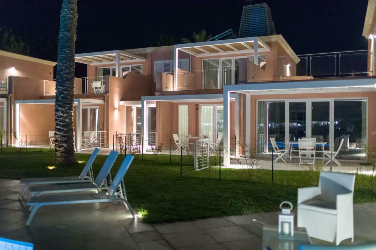 Residence Delfino, Portorosa Furnari Eksteriør bilde