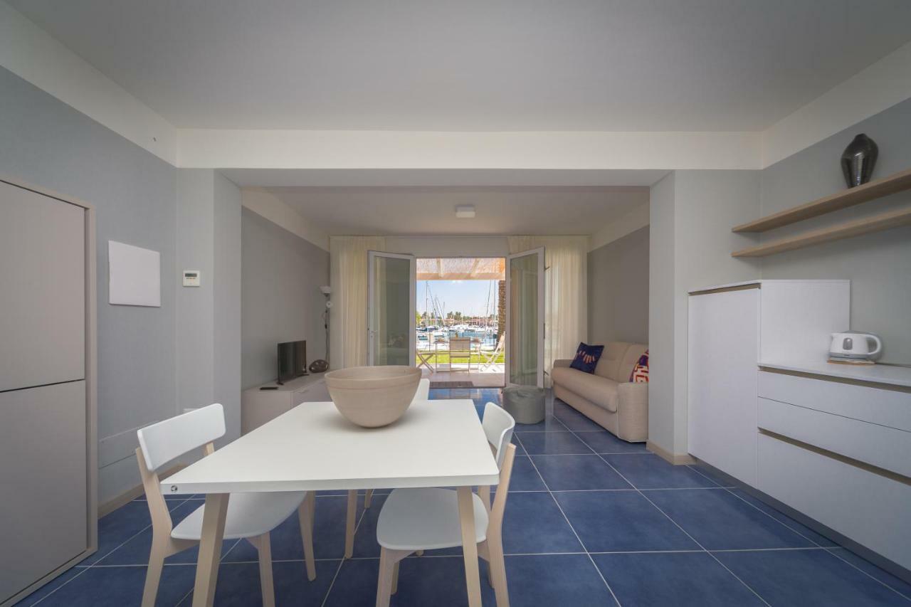 Residence Delfino, Portorosa Furnari Eksteriør bilde