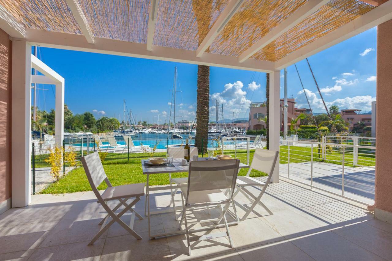 Residence Delfino, Portorosa Furnari Eksteriør bilde