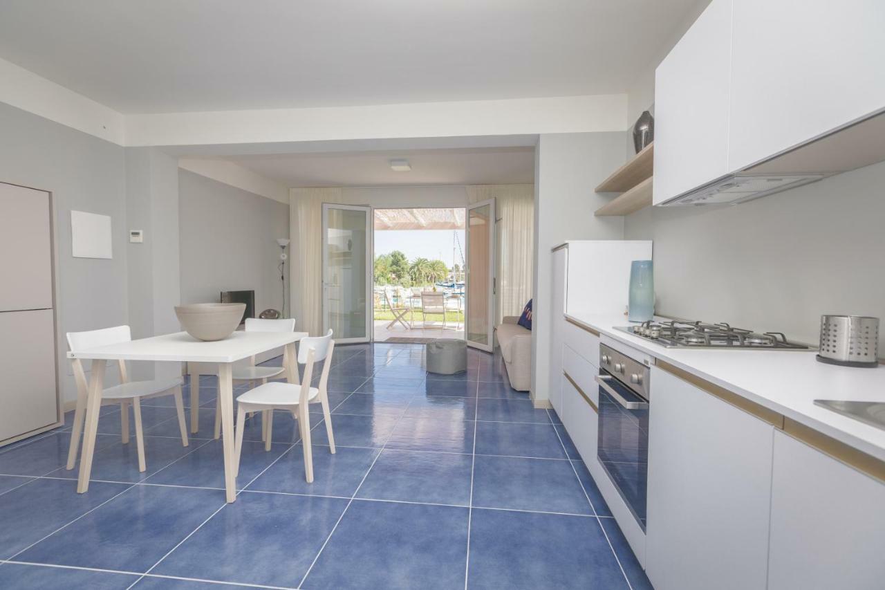 Residence Delfino, Portorosa Furnari Eksteriør bilde